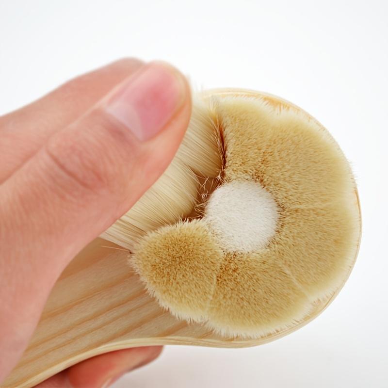 1PC Single Plum Blossom-shaped Wooden Handle Face Brush, Manual Cleansing Brush, Soft Hair Removal Blackhead Remover, Pore Cleaning Tool Brush