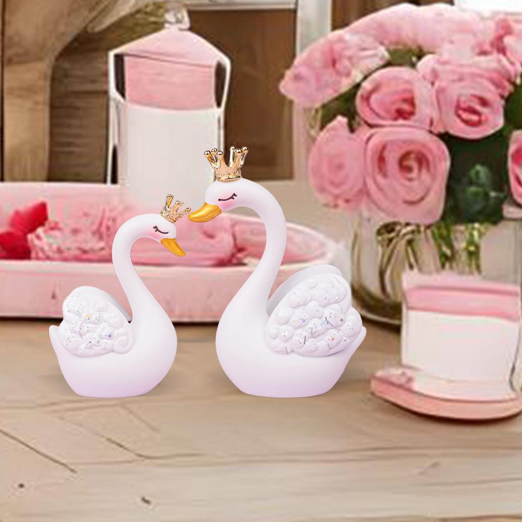 2Pcs Mini Couple Swan Figurines Collectible Tabletop Ornament Animal Sculpture for Shelf Living Room Centerpiece Office Desk