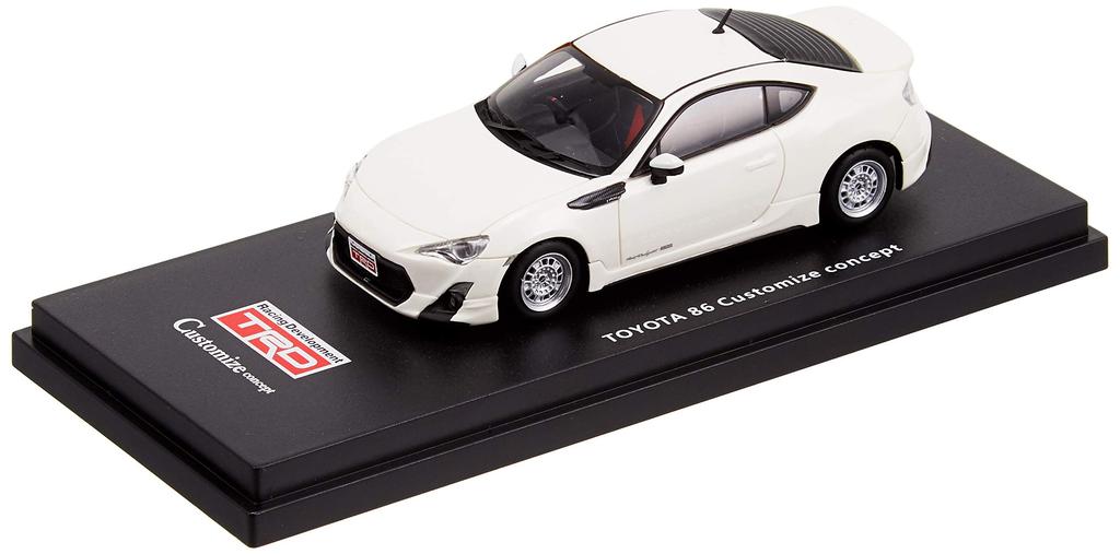 Toyota 86 TRD Customized Concept Satin White Pearl Готовый продукт LA-X 1/43
