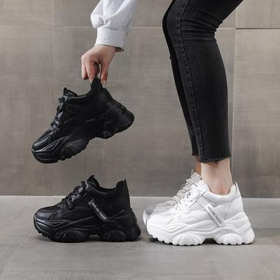 Женские кроссовки с внутренней платформой 7 см, летние сетчатые дышащие спортивные туфли, увеличивающие рост, на толстой подошве, нескользящие, повседневные туфли 34-39