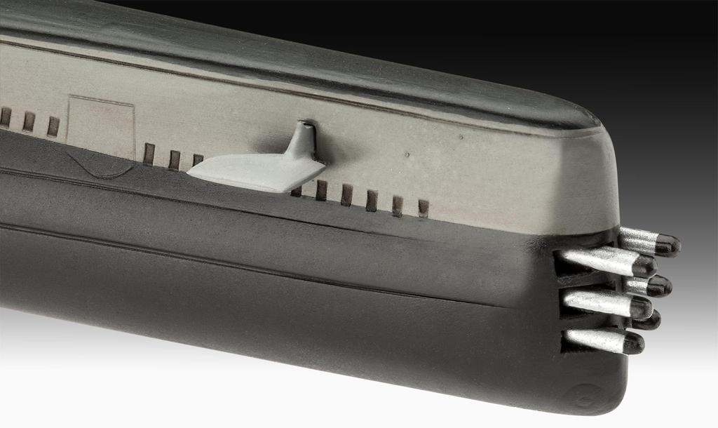 Немецкий пластиковый набор модели Revell масштаба Nautilus 05184 1/305 U.S.S.. (подводная лодка)