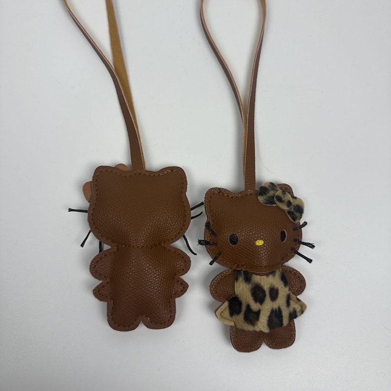 Leopard Print Hello Kitty Keychain Faux Leather Bag Pendant Cute Cartoon Car Rearview Mirror Ornament Accessories Fans Girl Gift