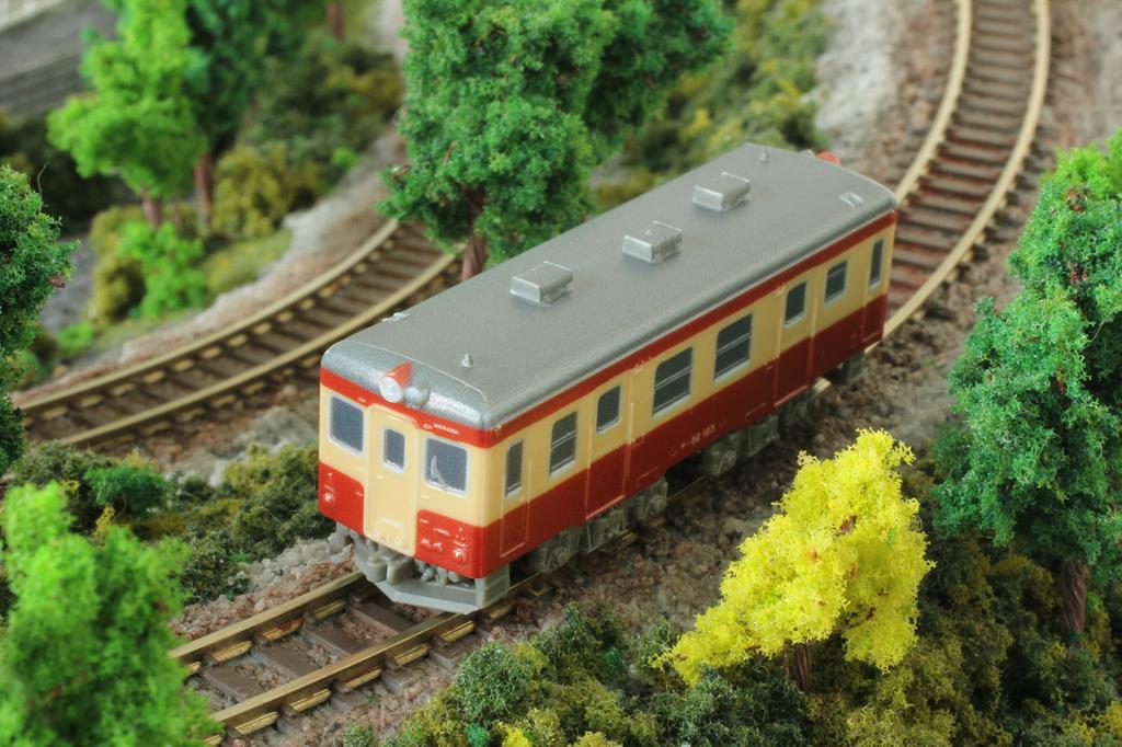 Rokuhan Z Gauge Z Shorty Kiha52 Железнодорожная модель дизельного вагона ST002-1
