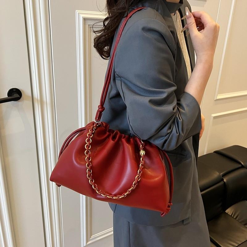 Ielgy Ladies Drawstring Fashionable All-Match One-Shoulder Messenger Lucky Bag Soft Leather Western Style Cloud