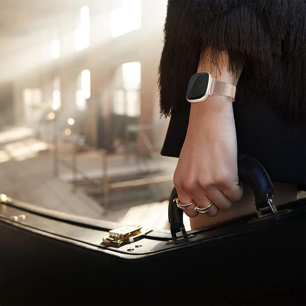 Для Fitbit Versa 4/Sense 2 Регулируемый ремешок для часов из нержавеющей стали Запасной ремешок на запястье