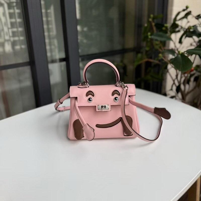 New Genuine Leather Women's Bag Head Layer Leather SWIFT Leather 2025cm Bear Style Women's Bag Cross Border