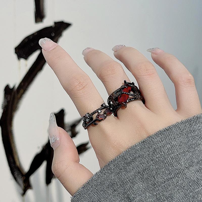 Love Rose Personality Retro High-End Flower Ring Niche Design Dark Open Index Finger Ring