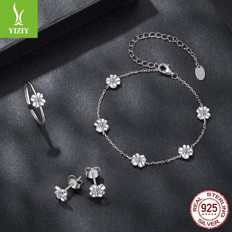 Simple And High-End Moissanite Bracelet Ring Stud Earrings Set Lucky Four-Leaf Clover S925 Sterling Silver Jewelry.