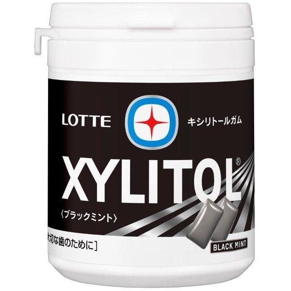 Lotte Жевательная резинка Lotte Xylitol Gum Black Mint Family, флакон 133 г. Жевательная резинка с ксилитом, которая дарит приятные и длительные ощущения. Жевательная резинка с ксилитом, которая дарит приятные и длительные ощущения.