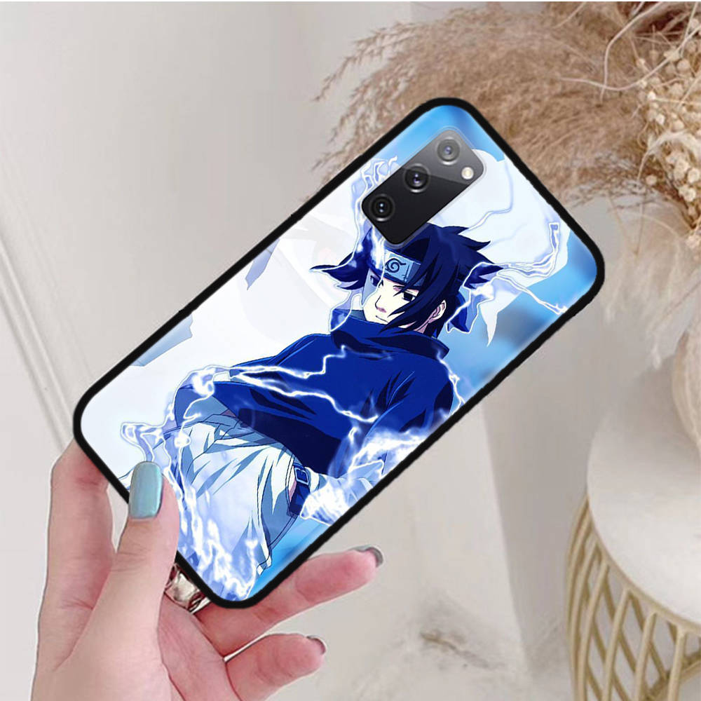 Черный чехол для iPhone 16 15 Plus 14 13 12 11 Pro 8 6 SE XR XS Max P30 Nova 5T Y5P Y6 Y7 Y8P Y9 Realme C30 C33 C31 W-80 Наруто Учиха Саске