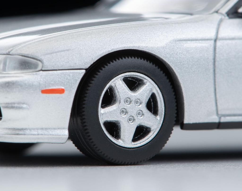 TOMYTEC Tomica Limited Vintage Neo LV-N333b Nissan Silvia K's Aero 95 года (Серебряный) Готовый продукт
