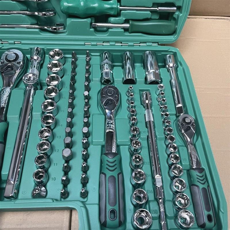 Немецкий многофункциональный набор торцевых головок и трещоток для ремонта автомобилей, 121 предмет