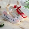[First Snow] 2025 Spring New Old Beijing Cloth Shoes Women's Inner Height Increase New Chinese Embroidered Shoes Antique Hanfu Shoes