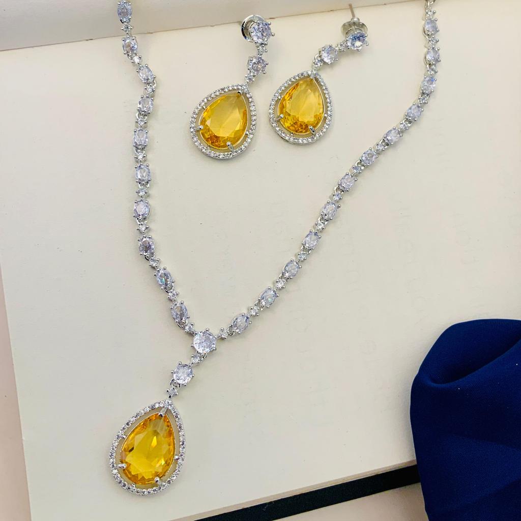 Silver Plated Diamond Round Necklace Set Diamond Necklace Set for Women