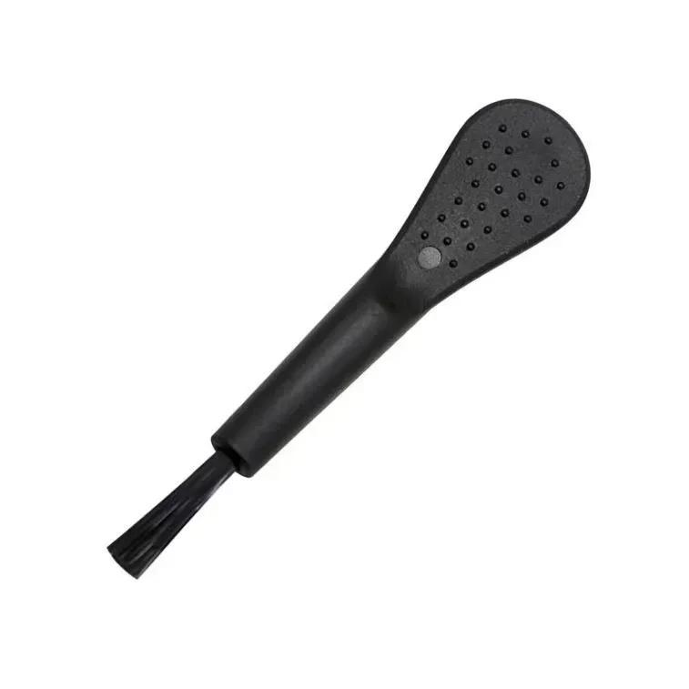 Металлическая заглушка USB C Dust для iPhone 16 15 Pro 14 13 Samsung Xiaomi Android, защитная крышка для порта зарядки, набор щеток для чистки