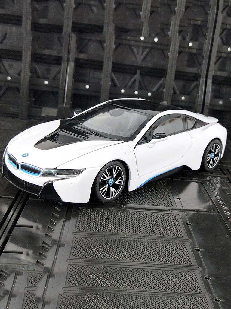 Rastar 1:24 BMW I8 model car, zinc alloy metal decoration, collectible gift car