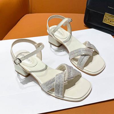 Модные Элегантные Женские Кристальные Босоножки на Среднем Высоком Каблуке Офисные Туфли для Платья Женские Слингбэки Ремешок на Щиколотке Сандалии Женские Пляжные Шлепанцы