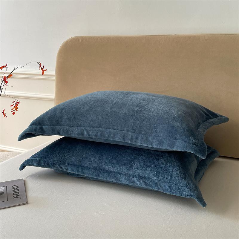 Solid Color Pillows Cover Velvet Pillowslip Funda Almohada 48x74cm Pillowcase Rectangle Cushion Cover 2pcs Warm Pillow Cases