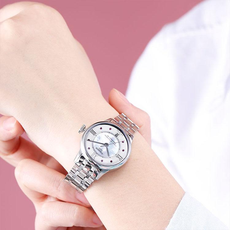 Tissot Женские часы из коллекции Tourelles T099.207.11.113.00