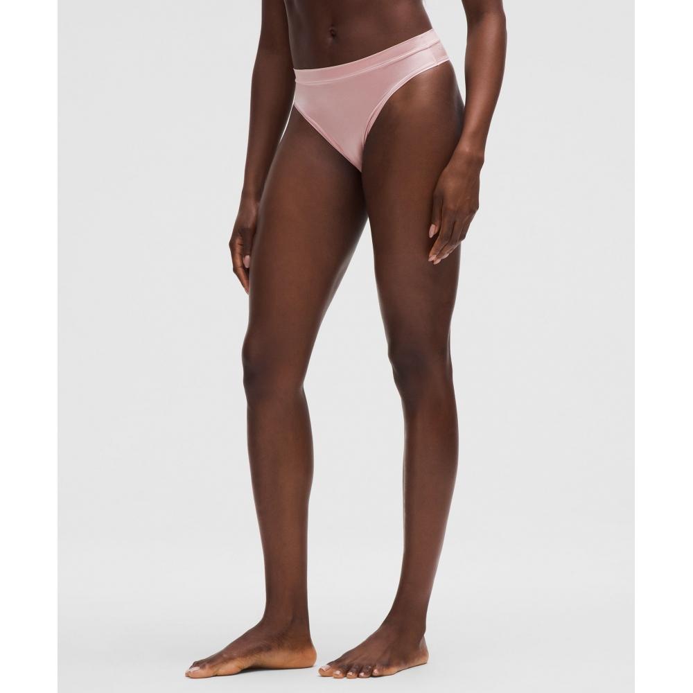 Lululemon Шелковые стринги с очень высокой талией Цвет: Норка Ягодный