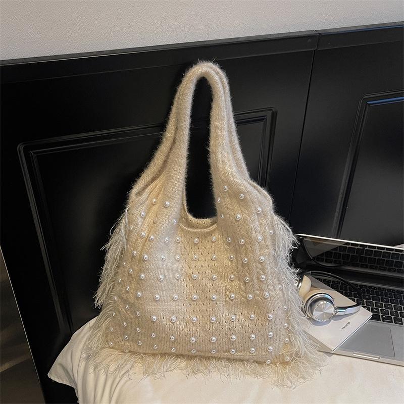 2025 Autumn New Large-capacity Bag Women's Shoulder Niche Decompression Vacation Foreign Style Beach Handmade Wool Tote Bag
