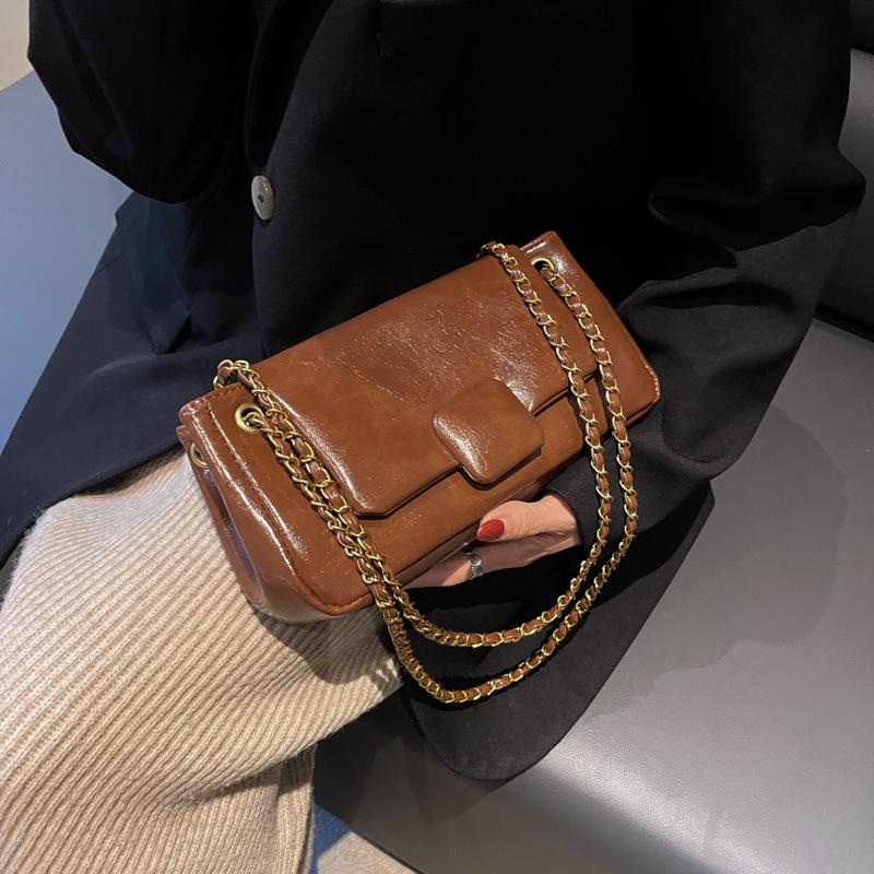 Женская сумка через плечо на одно плечо, простая корейская ретро-сумка из искусственной кожи, маленькая квадратная сумка Lady Flip Cover Commuter Bag, новая модная цепочка