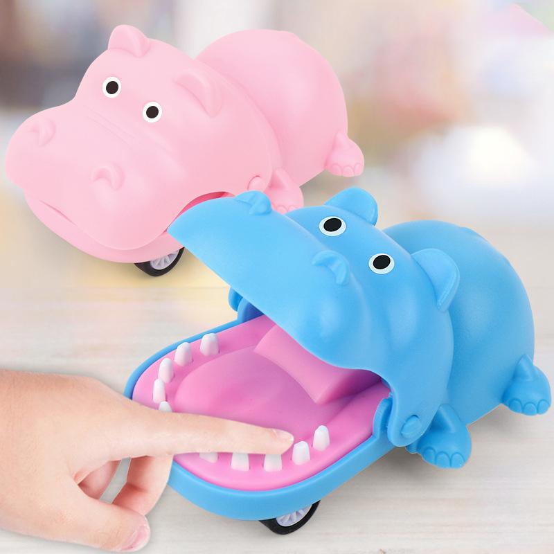 Biting Hand Crocodile Mouth Pull-Back Car Toy Cartoon Hippo Puppy Animal Pull Back Toy Car Press Teeth Bite Fingers Tricky Toy