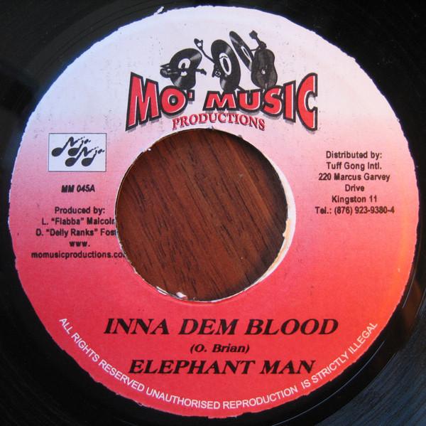 7inch Record ELEPHANT MAN / KIPRICH - Inna Dem Blood / Badness MM045 Mo' Music Produ 2000 Jamaica Reggae, Ska & Dub Used