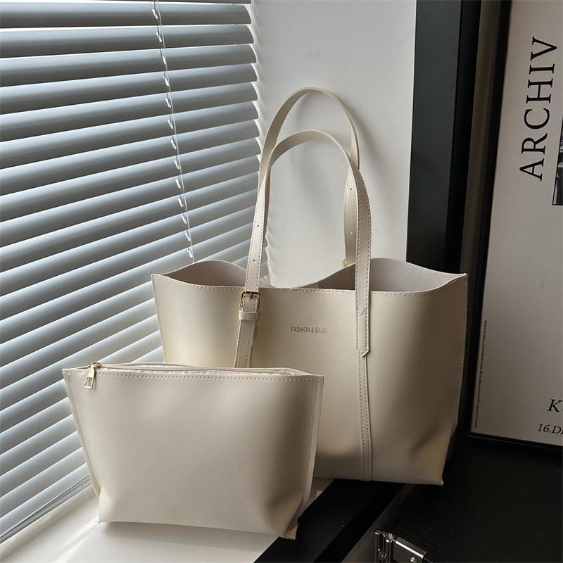 Large Elegant Multipurpose Tote Bag For Women Featuring Modern Minimalist Style And Durable Pu Material