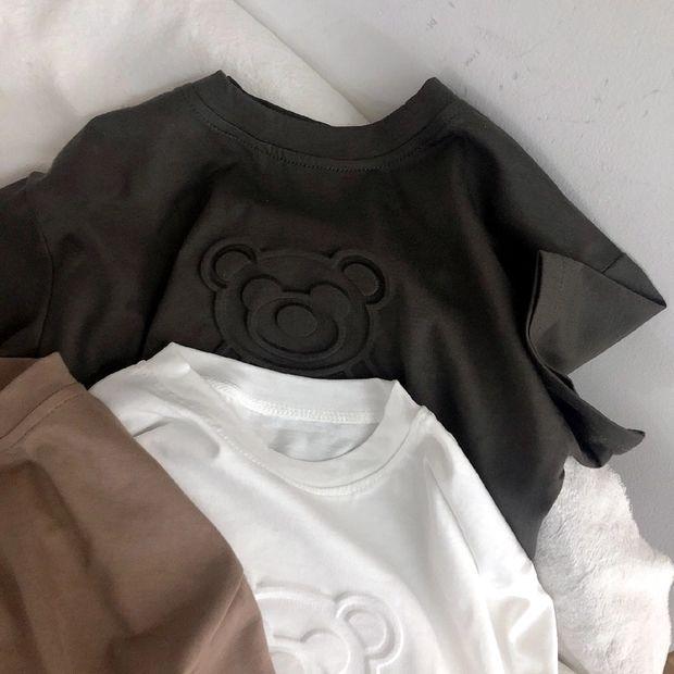 Футболка для мальчиков из хлопка с тиснением в виде 3D-медведя — мягкая, с короткими рукавами для детей