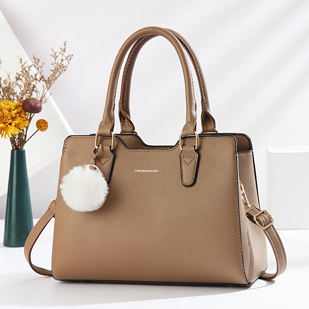 New Trendy Simple Light Luxury Women Handbag Elegant Atmospheric Design Portable Single Shoulder Crossbody Daily Matching Bag