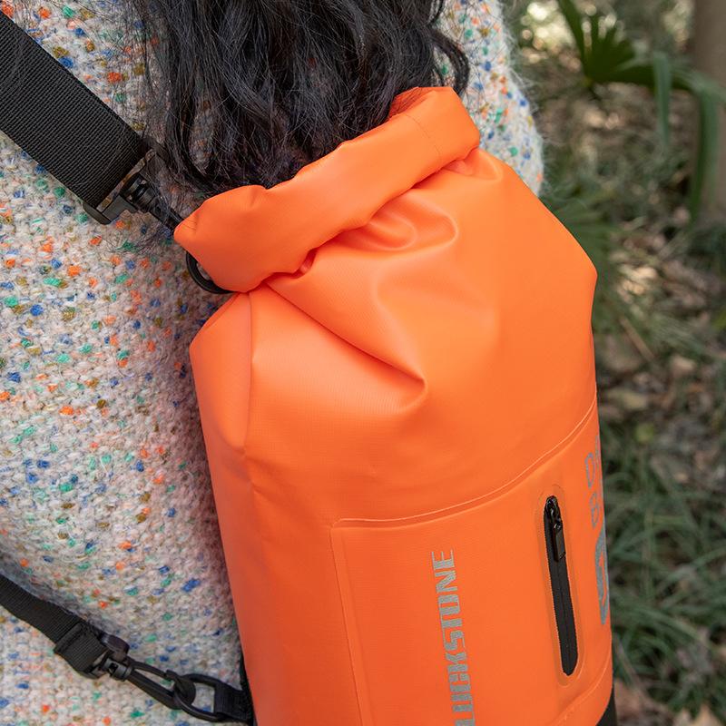 Waterproof Dry Bag 10L/20L Large-Capacity Bucket Bag with Shoulder Straps Lightweight Backpack for Rafting Swimming Kayaking