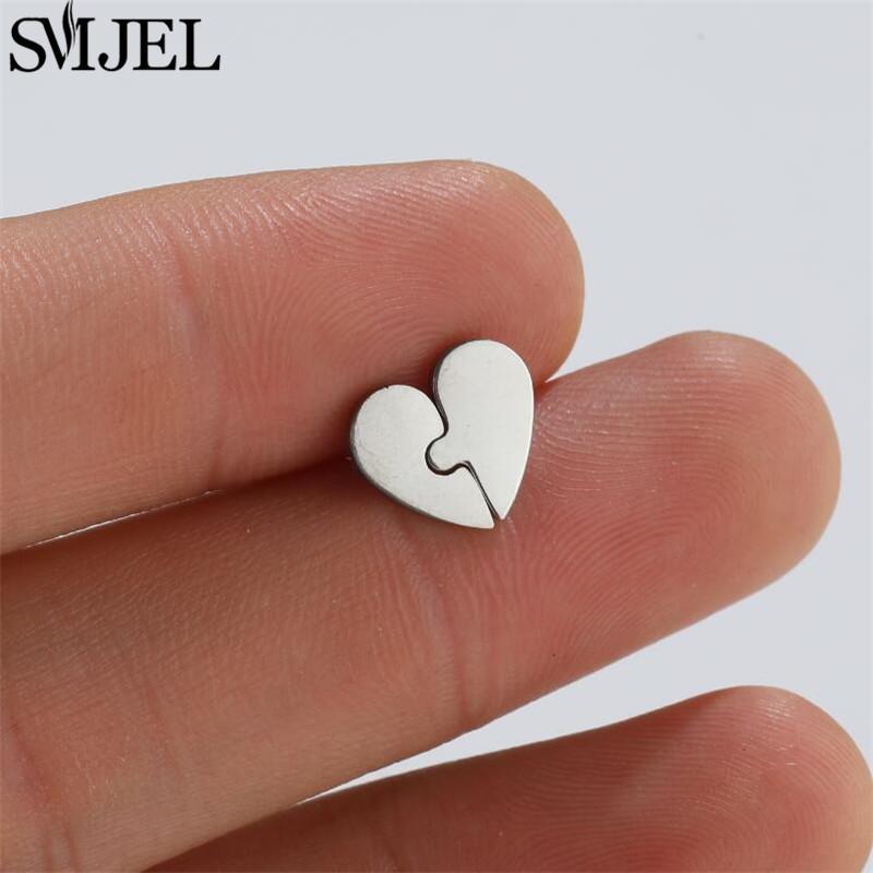 2026 Stainless Steel Geometric Stud Earrings for Women Star Sun Moon Earings Fashion Jewelry Angel Wing Ghost Ear Pendientes