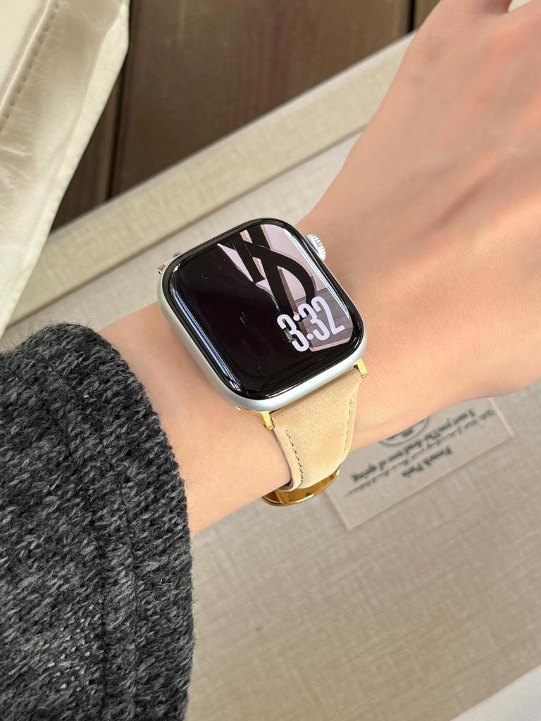 Шелковый ремешок для Apple Watch Series S11/S10/98765SE - Женский дизайн с узкой талией.