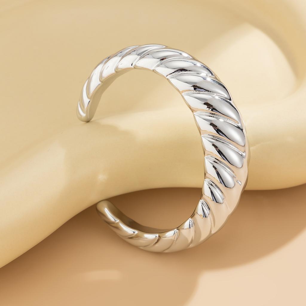 Exaggerated Punk Irregular CCB Metal Chunky Cuff Bangles for Women Hip Hop Gold Color Wide Bracelet Steampunk Men Jewelry