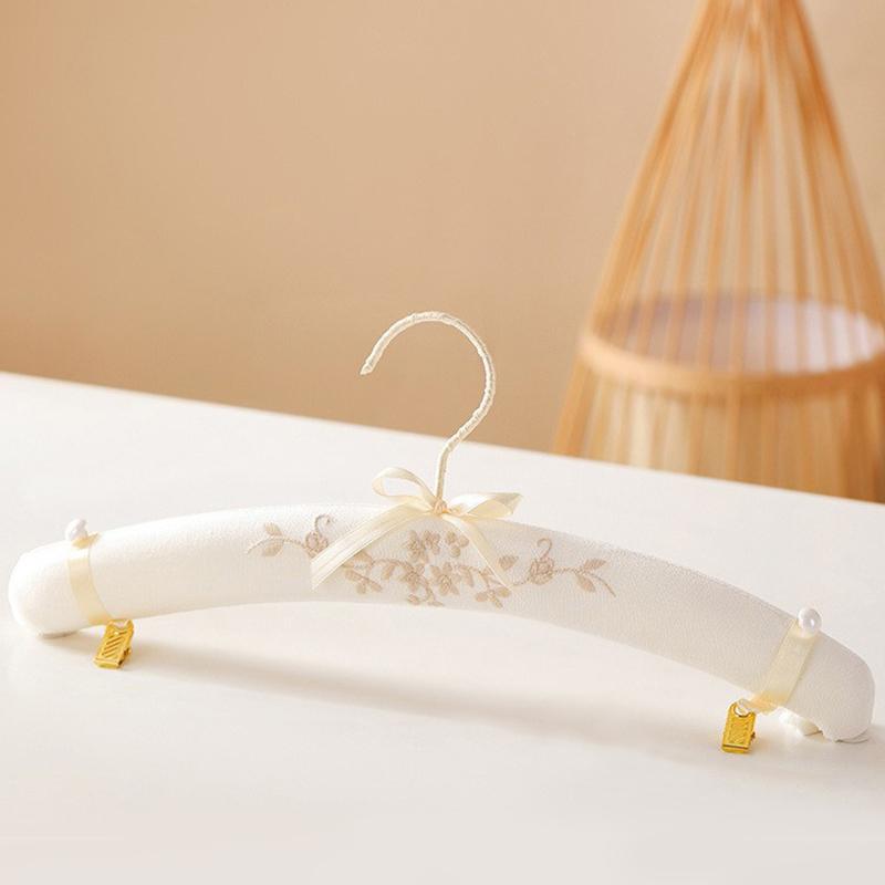 Wedding Party Sponge Creative Embroidery Pattern Full Dress Fabric Ornament Clothes Hanger Photo Props Organization Supplies