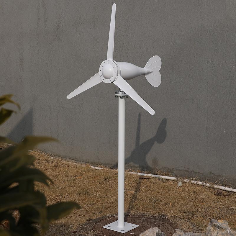 Легкий старт: Компактная ветрогенераторная установка на новых источниках энергии для мониторинга гибридного солнечно-ветрового уличного освещения