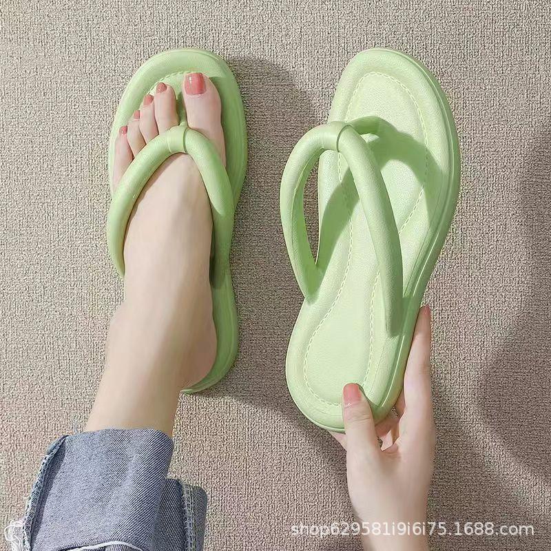 Новые босоножки на высоком каблуке, шлепанцы, мужчины и женщины могут носить нескользящие износостойкие толстые тапочки летом 2024 года