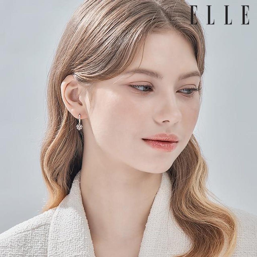 [ELLE Jewelry] Серьги-пусеты с подвеской-цветком 14K GF ELGPEE536
