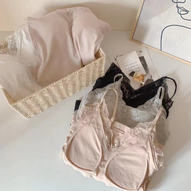 Бесшовный топ с кружевной отделкой и встроенным бюстгальтером, облегающий летний стиль