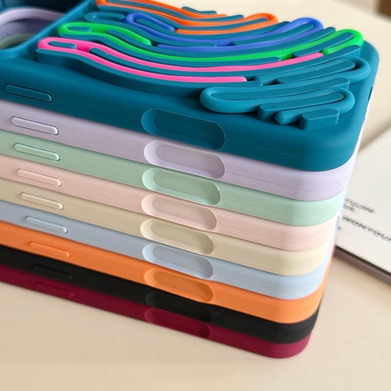 Силиконовый чехол-лабиринт для iPhone 17 Air и 16 Pro Max/15 Pro/14/13