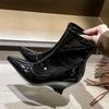 Модные роскошные дизайнерские ботинки челси с острым носком на танкетке для женщин 2025 года, зимние ботинки из лакированной кожи во французском стиле с молнией сзади для женщин Botas