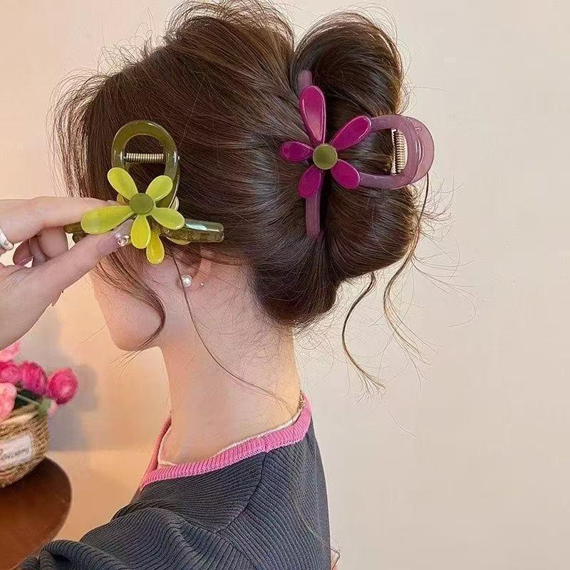 Large Flower Hair Claw Clip Non Slip for Women Thick Hair Perfect for Everyday