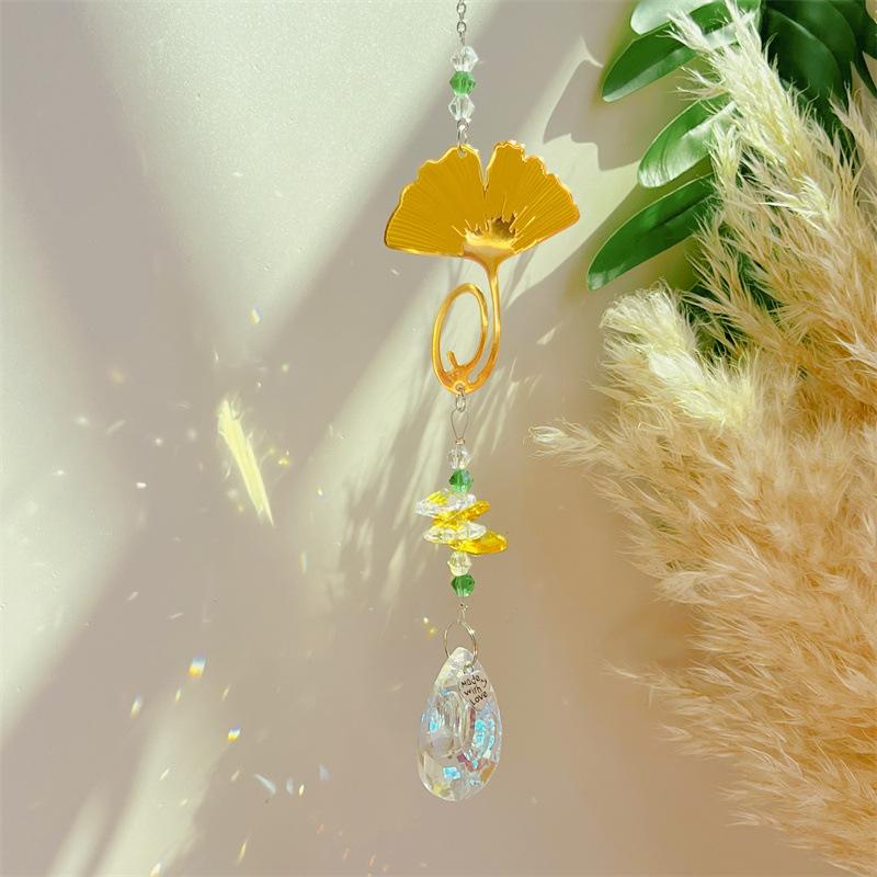 Sun Catcher Clover Ginkgo Leaf Window Hanging Wind Chimes Ornaments Light Catcher Crystal Prism Rainbow Maker Pendants Decor