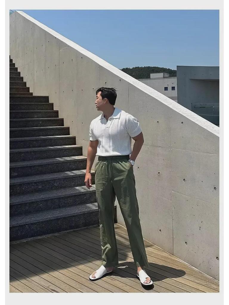 Мужская белая трикотажная рубашка-поло с коротким рукавом 2024 года — дышащая, высококачественная, летний тренд