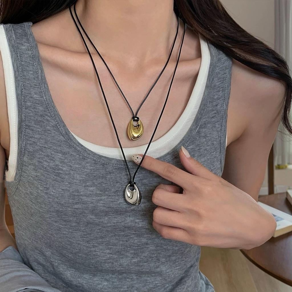 Fashion Metal Bean Pendant Necklaces for Women Adjustable Black Leather Rope Long Sweater Chain Necklaces Jewelry Accessories3