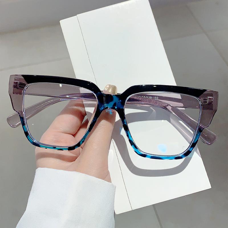 Oversized Eyeglasses Frames 2024 Stylish New In Multicolor Spectacles Trendy Fashion Non-Prescription Women Eyeglasses
