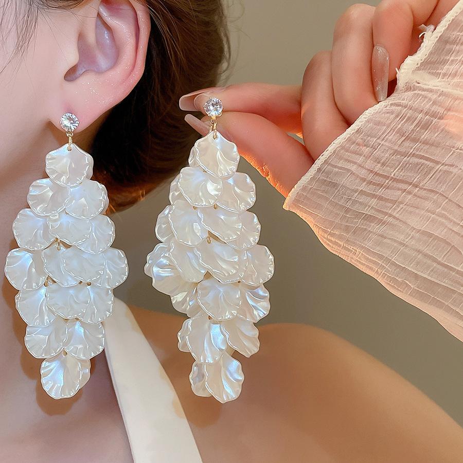 Silver Needle Super Fairy Elegant Bow Flower Stud Earrings French Light Luxury Earrings Literary Style Sweet Versatile Earrings