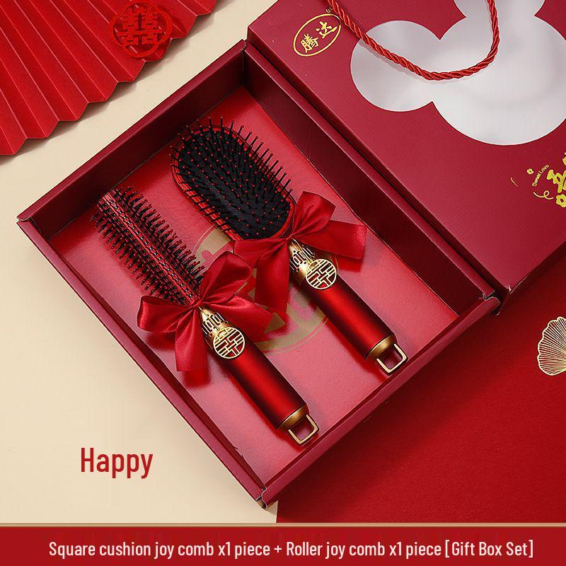 Приданое китайской невесты: Красный набор расчесок с воздушной подушкой - Пушистая воздушная подушка, Одна пара с подарочной коробкой для свадеб