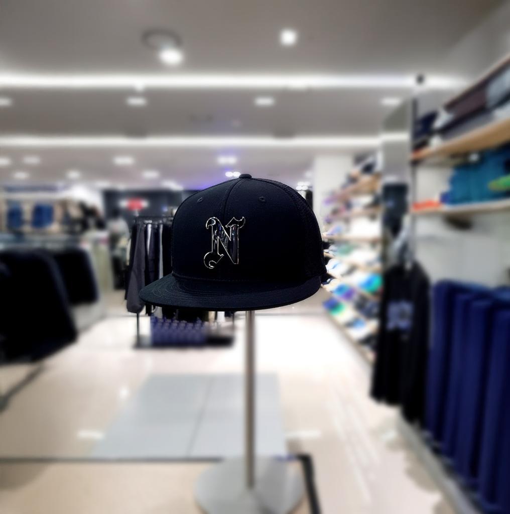 [NBA] Unisex NYK Metal Mesh Trucker Snapback N255AP612P